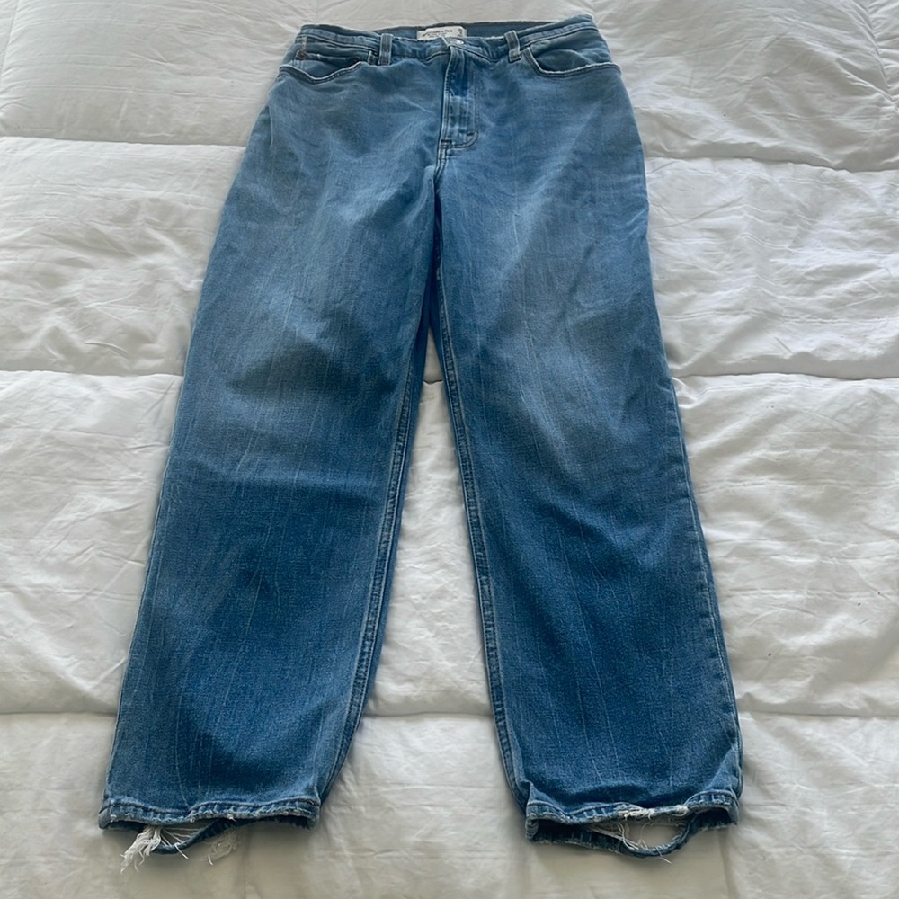 Abercrombie & Fitch Curve Love Ultra High Rise Ankle Straight Jeans